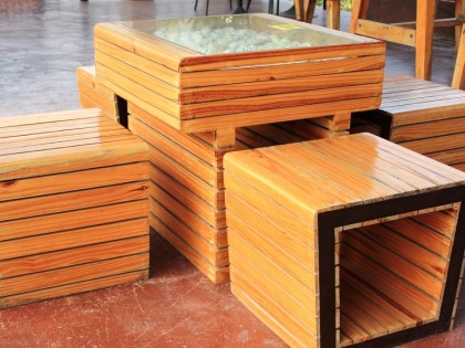 裝修建材板塊2月7日漲0.73%，科創(chuàng)新材領(lǐng)漲，主力資金凈流入1.6億元